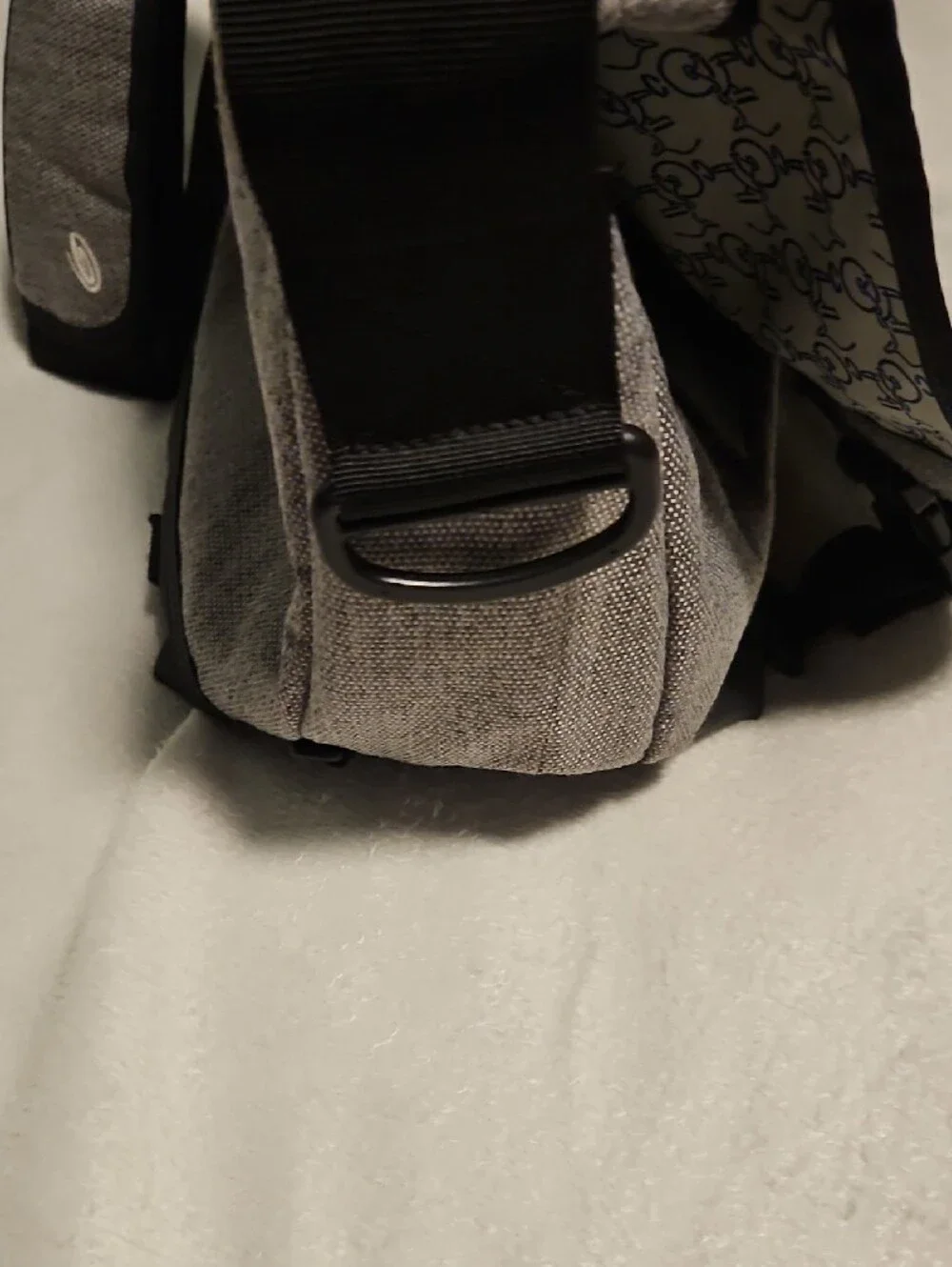 Timbuk2 Gray Messenger Bag with Navy Patch